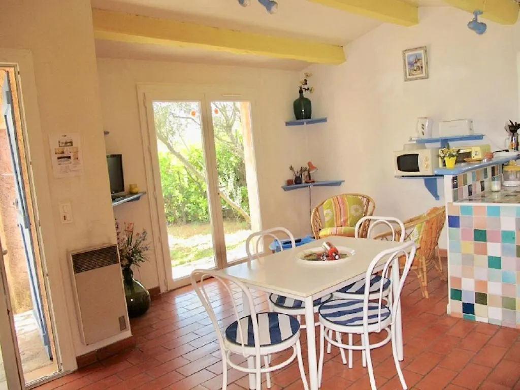 Holiday home Location, Piscine, Jardin Cloture, Animaux Acceptes, Parking, Wifi Villa Lorgues